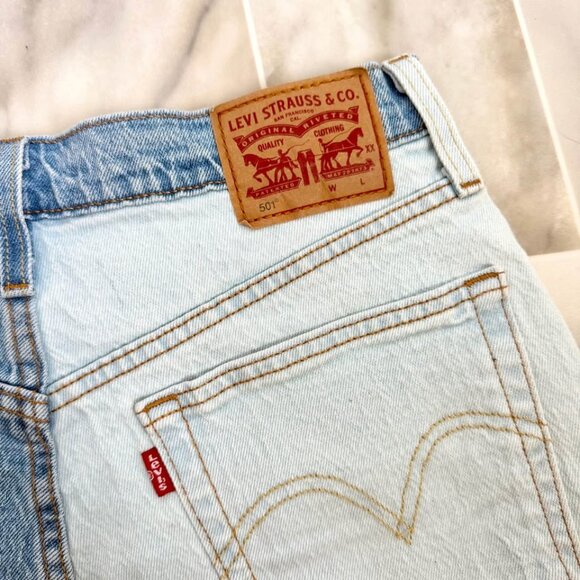 Levi's 501 Two Tone Shorts Women's Size 28 - Picture 9 of 9